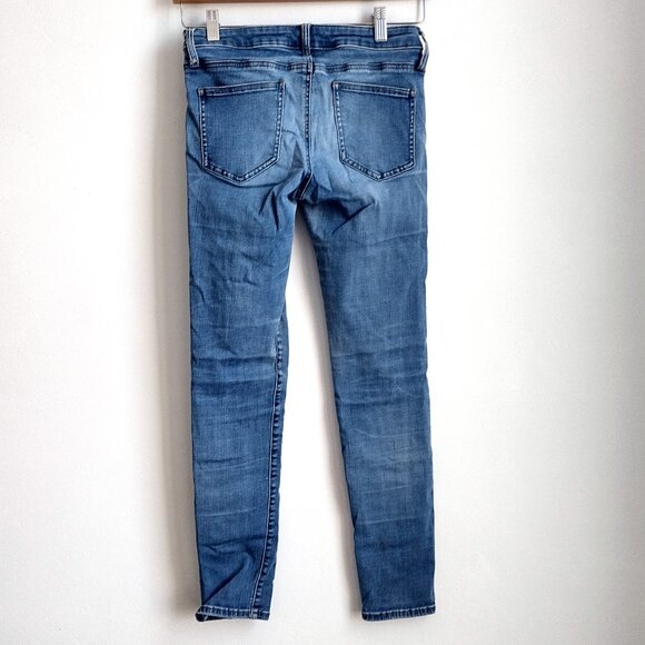 Uniqlo Skinny Jean Bundle (lot of 2) - Picture 5 of 11